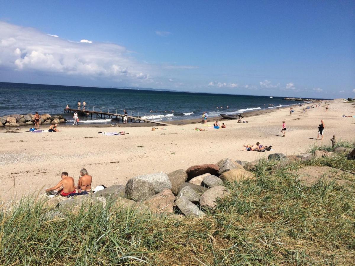 Hotel Gilleleje Strand Exterior photo